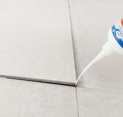 南阳市瓷砖空鼓维修公司分享卫生间瓷砖脱落的原因可能有以下几点